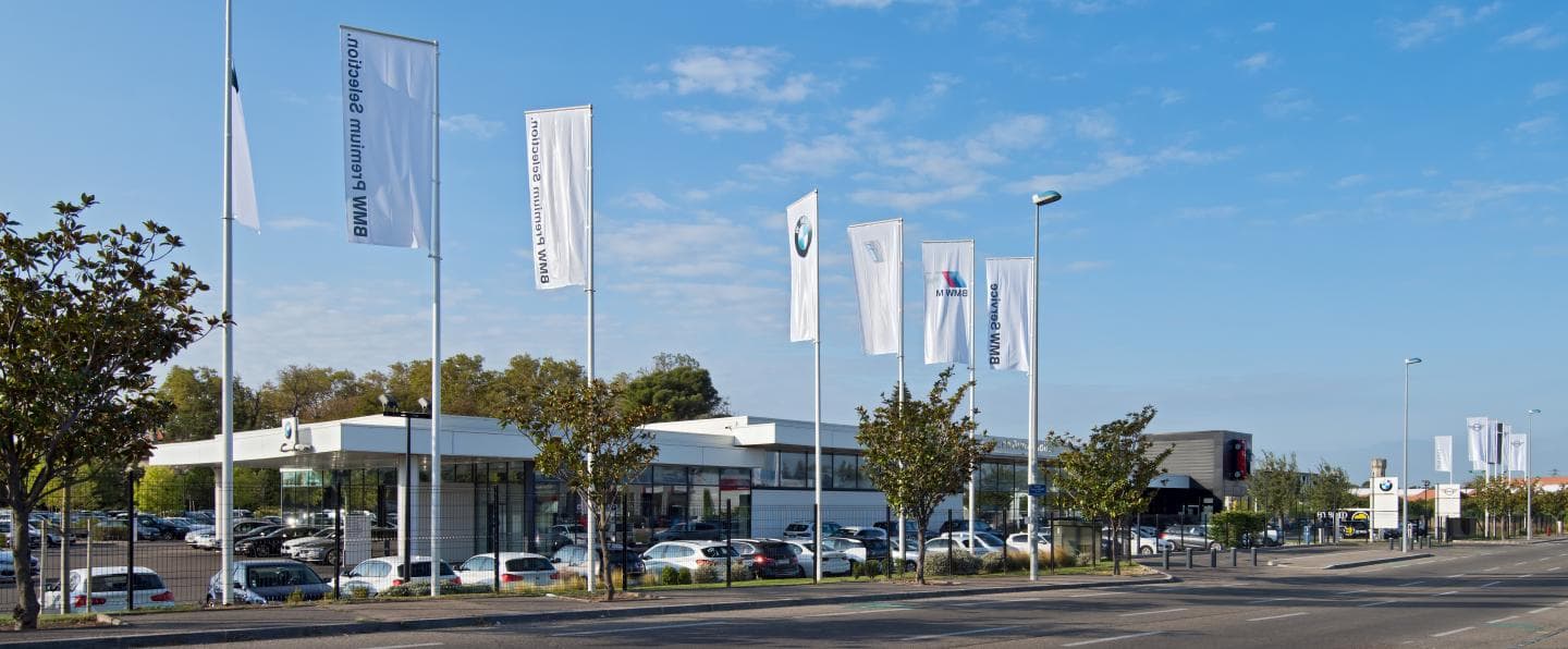 BMW Foch Automobiles dealership in Avignon running ProovStation